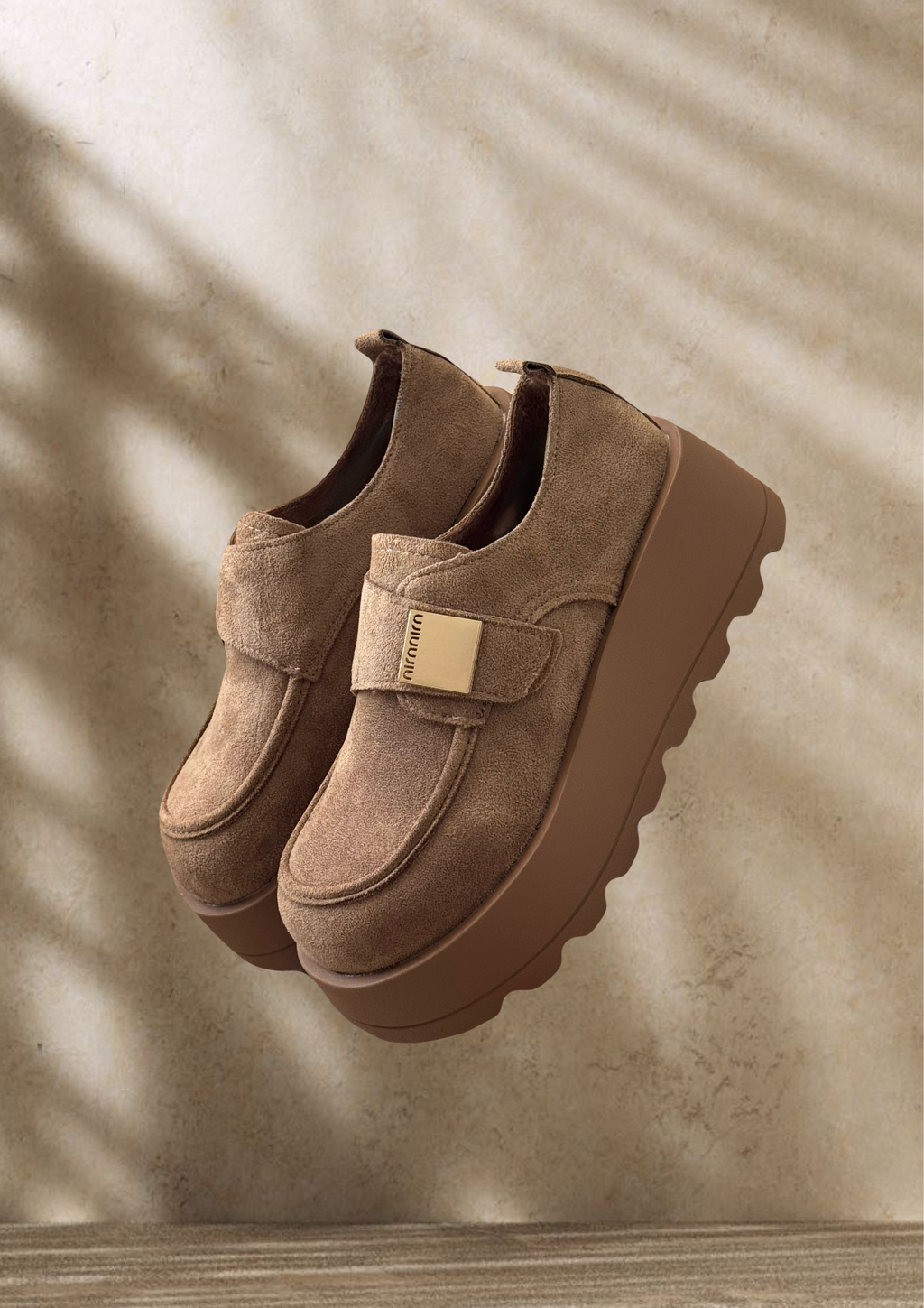 derbies en daim a semelle épaisse